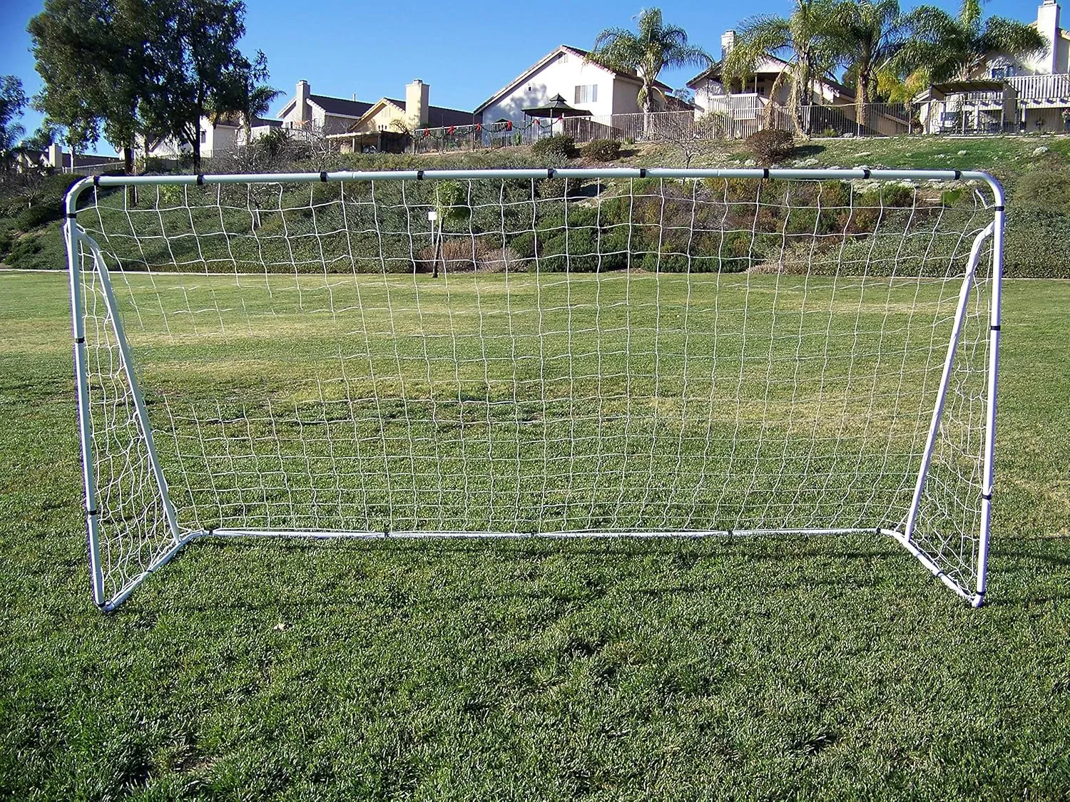 12 x 6 Ft. Powder Coated Galvanized Steel Soccer Goal w/Net. 12x6 Foot AYSO Regulation Size Portable Training Aid. Ultimate Backyard Goal, All Weather, One Year Warranty. New