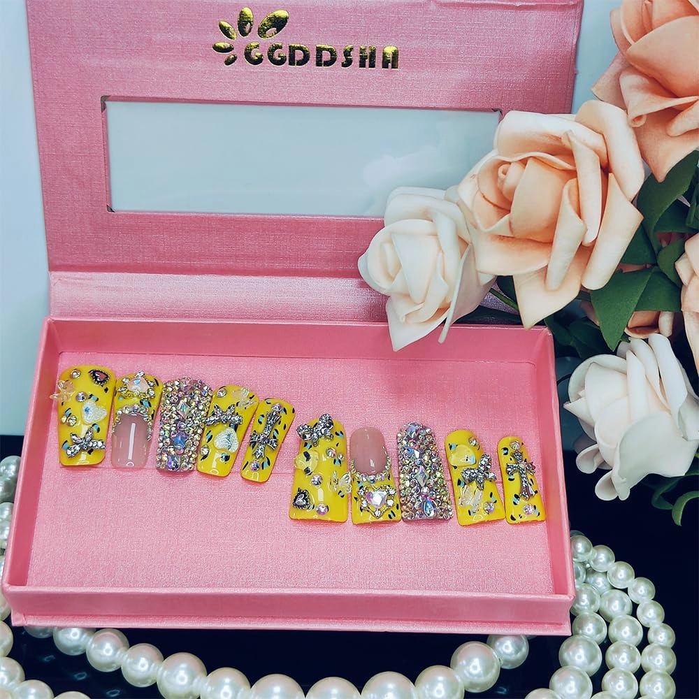 2025 Duck Nails Handmade PMMA Acrylic Medium Square Fake Nails with Rhinestones Love Star Design Reusable Full Coverage Duck Ladies Fake Nail (Yellow, M)
