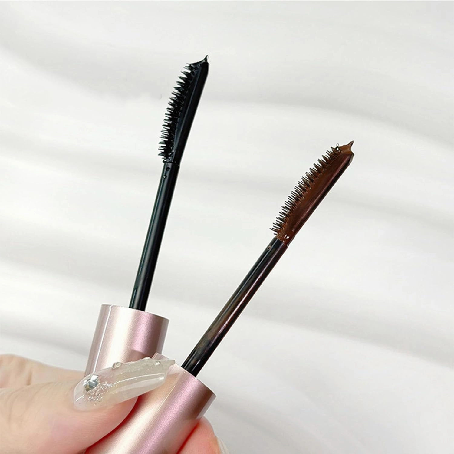 2 Packs Relaxrich Mascara, 2025 New Waterproof & Sweatproof Lengthening & Curling Mascara, Long-Lasting Smudge-proof Metal Wand (Brown, 2 Pack)