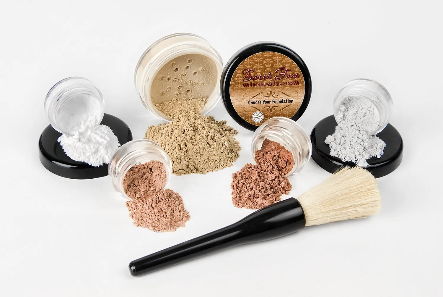 6PC Makeup Kit with Brush (Light Tan), All-Natural Loose Powder, Includes Lightweight Matte Foundation, Blush, Radiant Bronzer, Translucent Primer & Finishing Powder