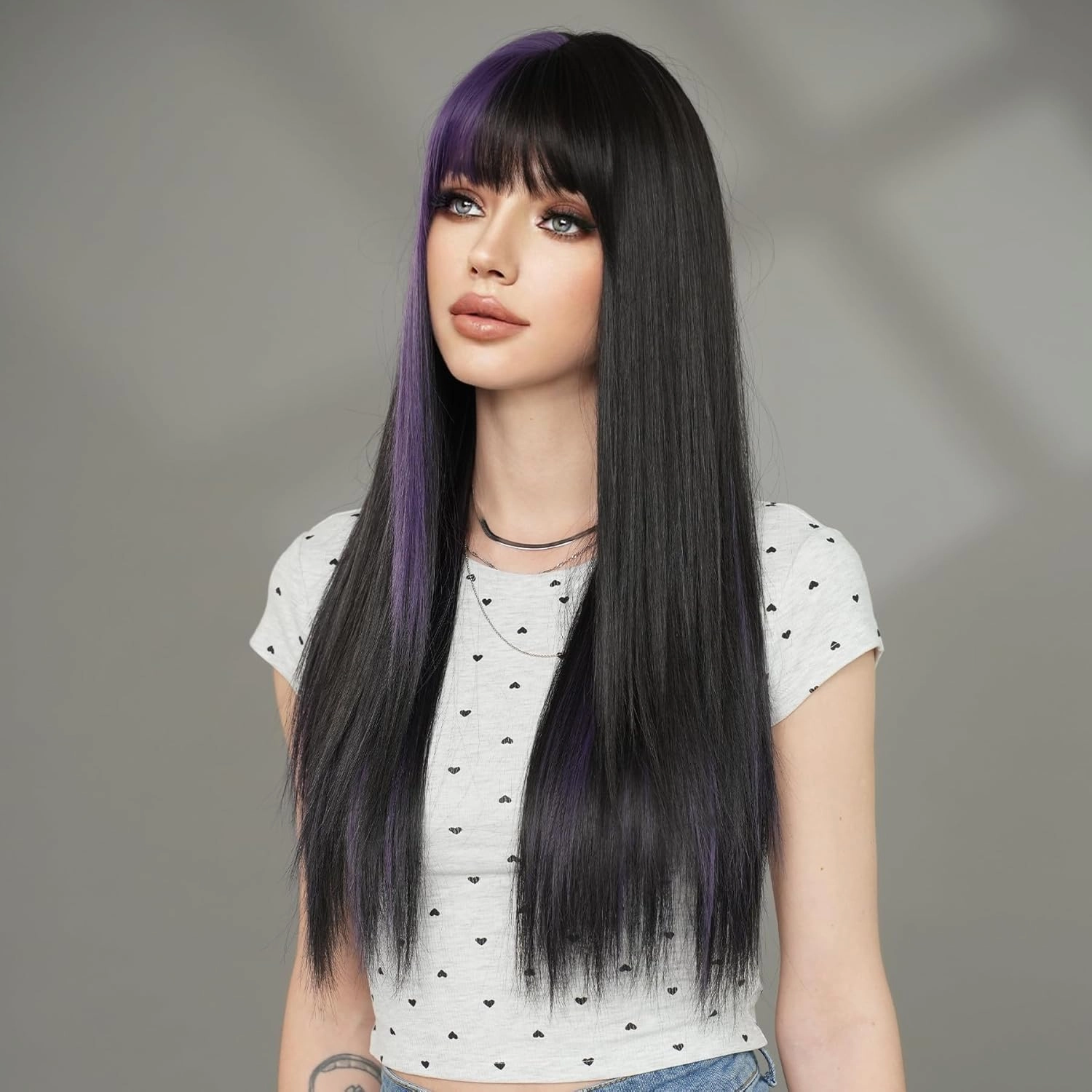 7JHH WIGS Long Straight Purple Highlight Wig with Bangs 27in Natural Heat Resistant Fiber Synthetic Half Black Half Purple Layered Wigs for Women Girls Holiday Chrismas Daily Party Used