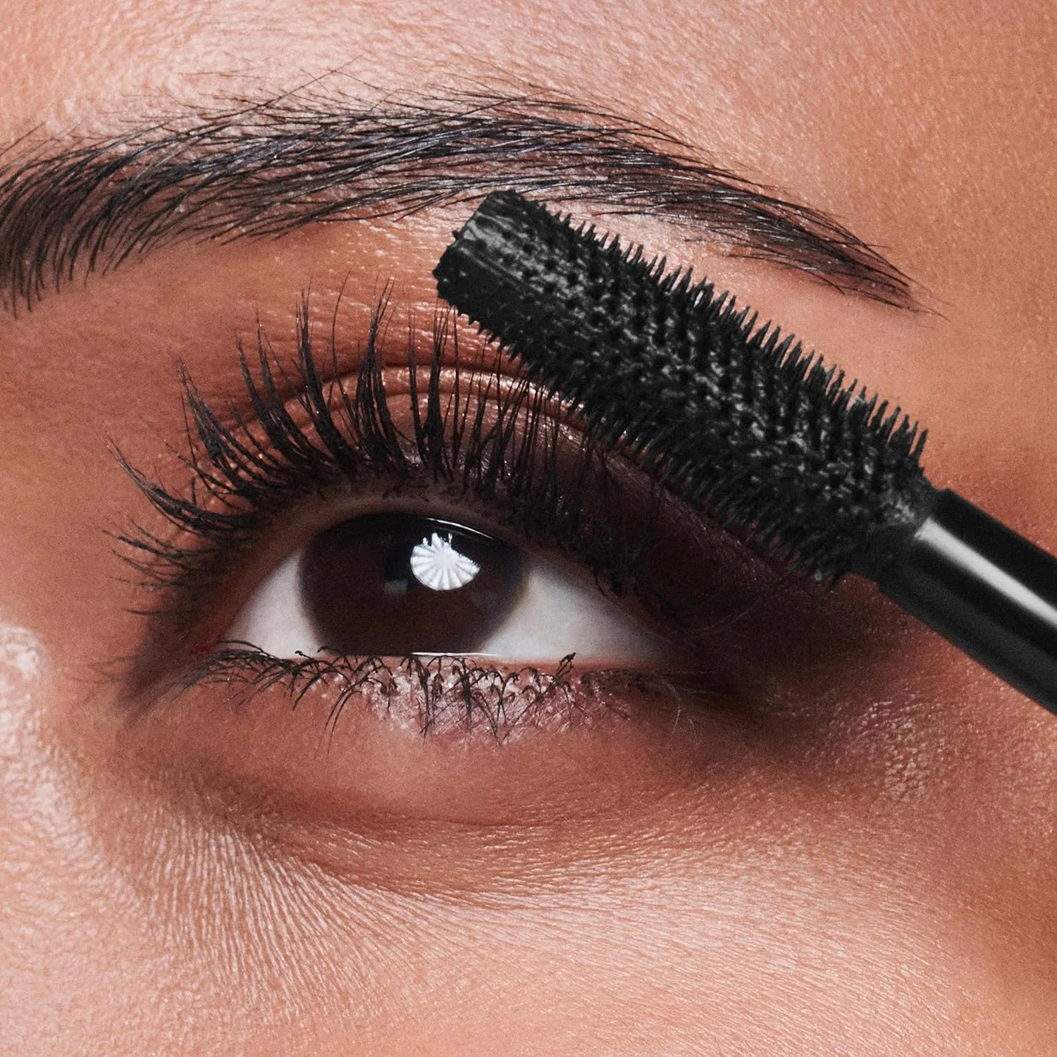 COVERGIRL LashBlast Volume Mascara, 1 Tube (0.44 oz), Very Black Color, Volumizing Mascara, Hypoallergenic, For All Eye Colors & Skin Tones (packaging may vary) (Pack of 2)