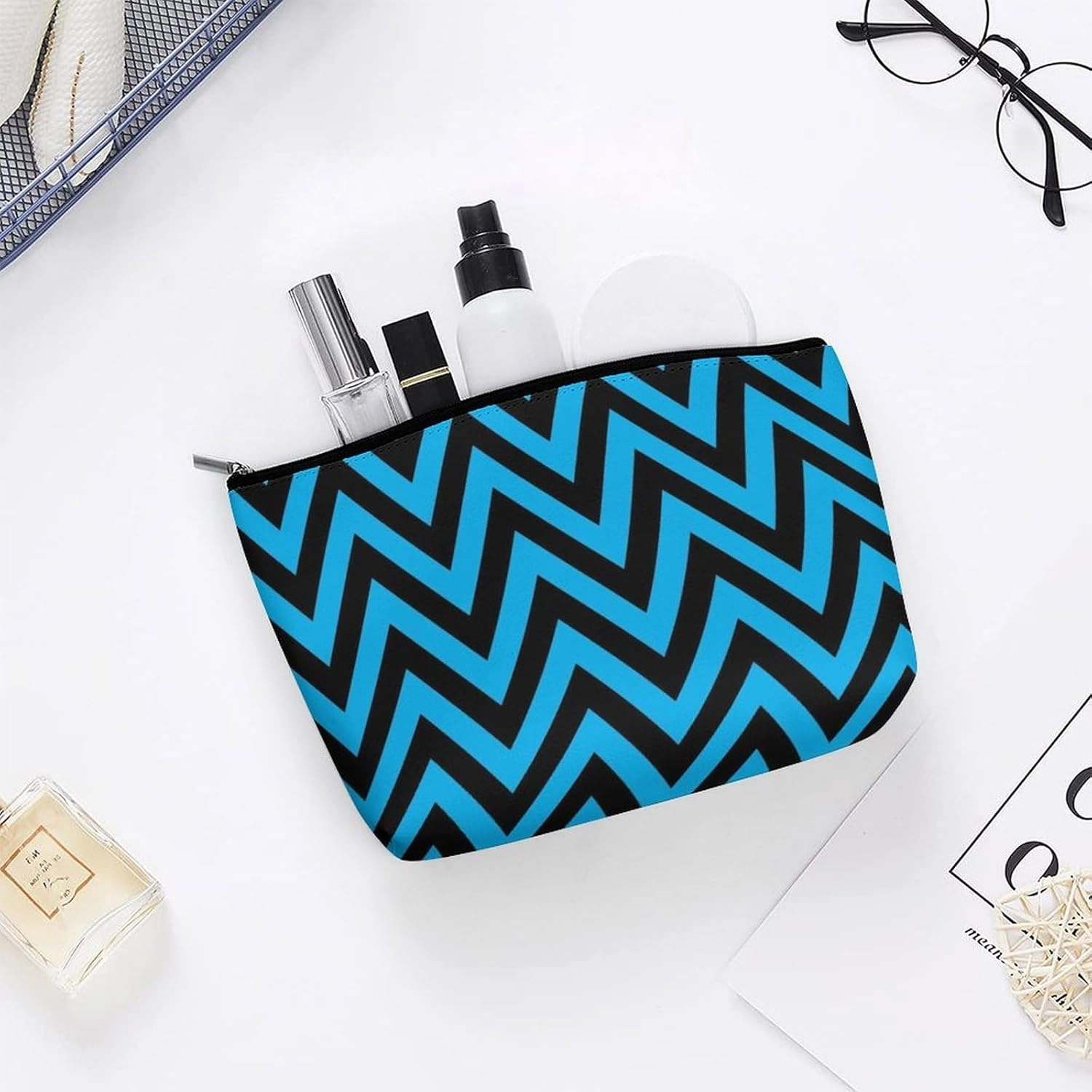 Elegant Makeup Bag, Black and Blue Chevron, Zig Zag Pattern Cosmetic Bag Large Capacity Pouch Portable Organizer for Men & Women