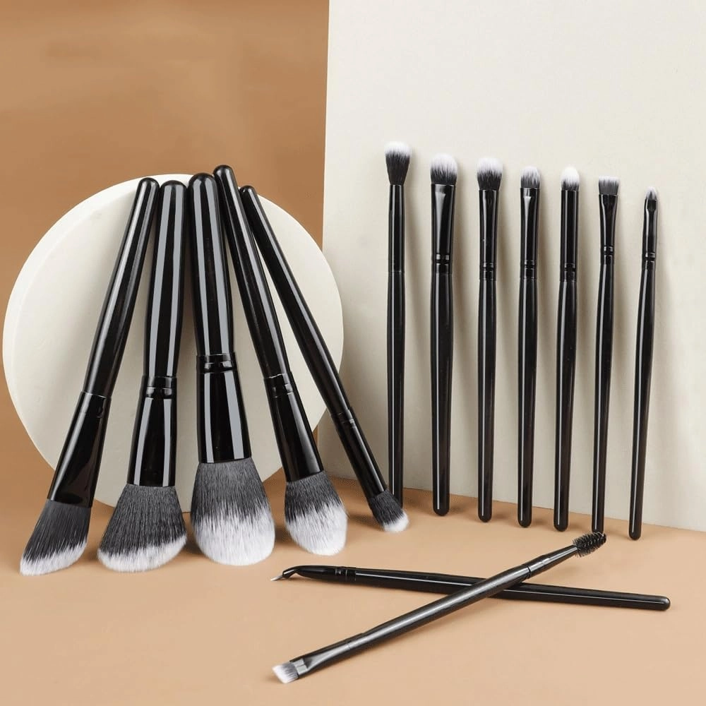 HBJWOV 14 Pieces of Bright Black Set Brush Makeup Brush Set Eyeliner Brush Eye Shadow Brush Brush Makeup Brush