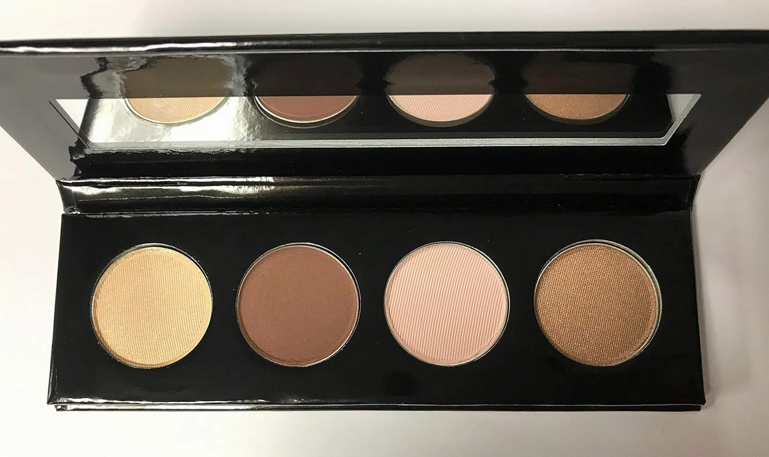 Jolie Micro Fine Mineral 4 Shade Eyeshadow Compact - I Do (502)