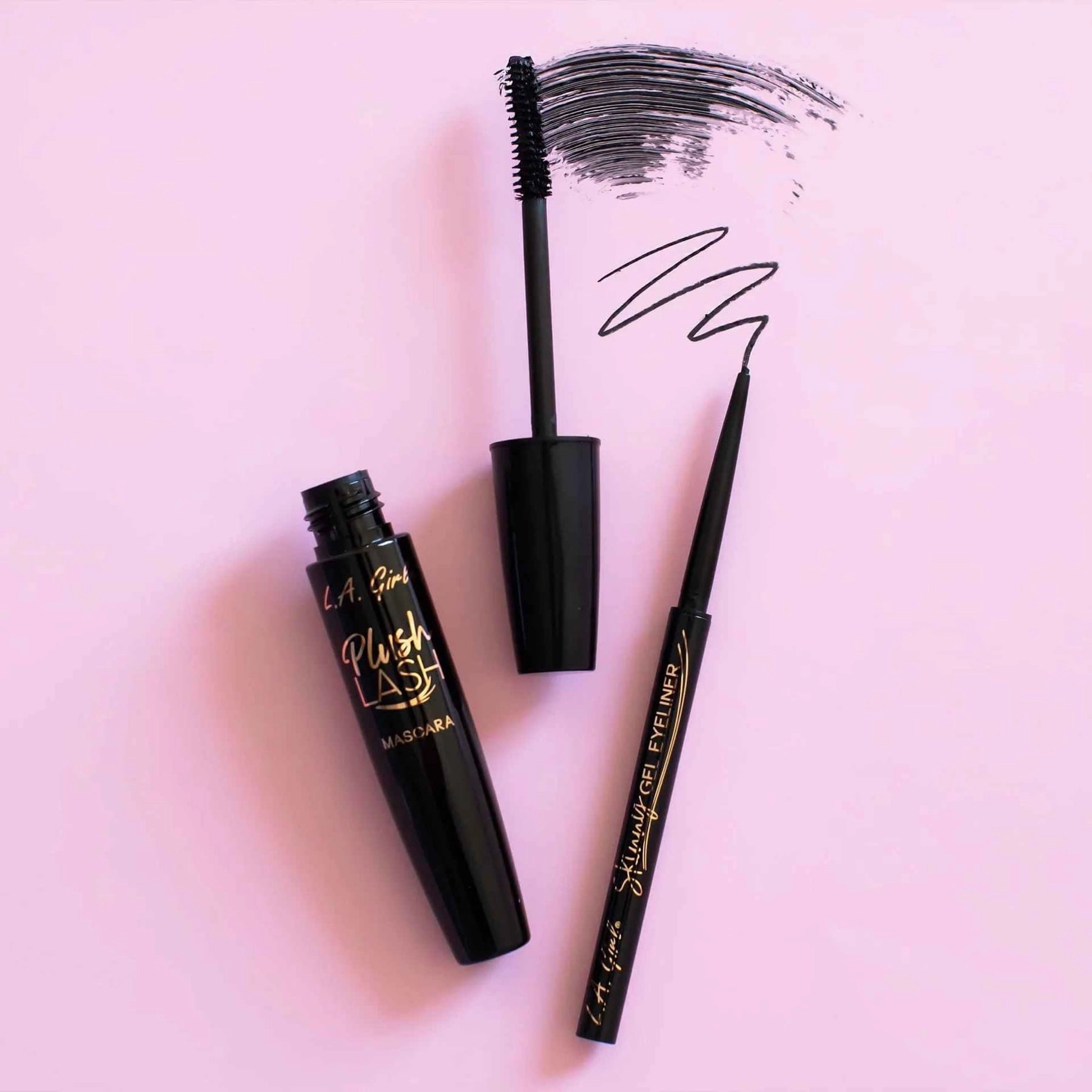 La Girl Plush Mascara Velvety Black