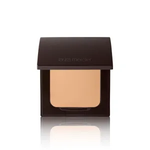 Laura Mercier Translucent Pressed Setting Powder, 12HR Shine Control, Sweat and Humidity Resistant, Cake-Free, Matte Finish, Includes Applicator