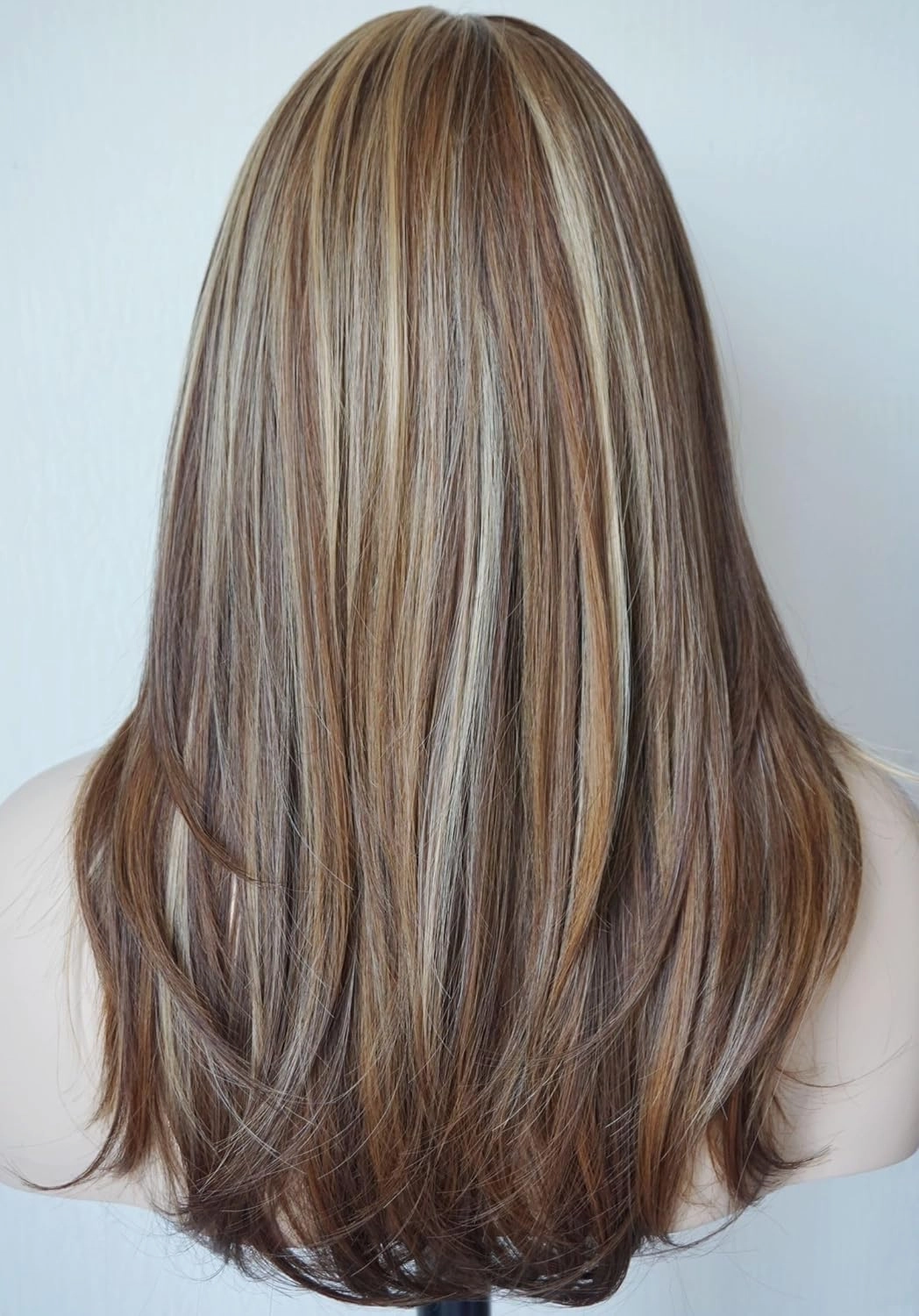 Long Layered Shoulder Length wig light brown with blonde highlight wig Synthetic Hair Fiber Highlight Multicolor Wigs for White Women Mixcolor