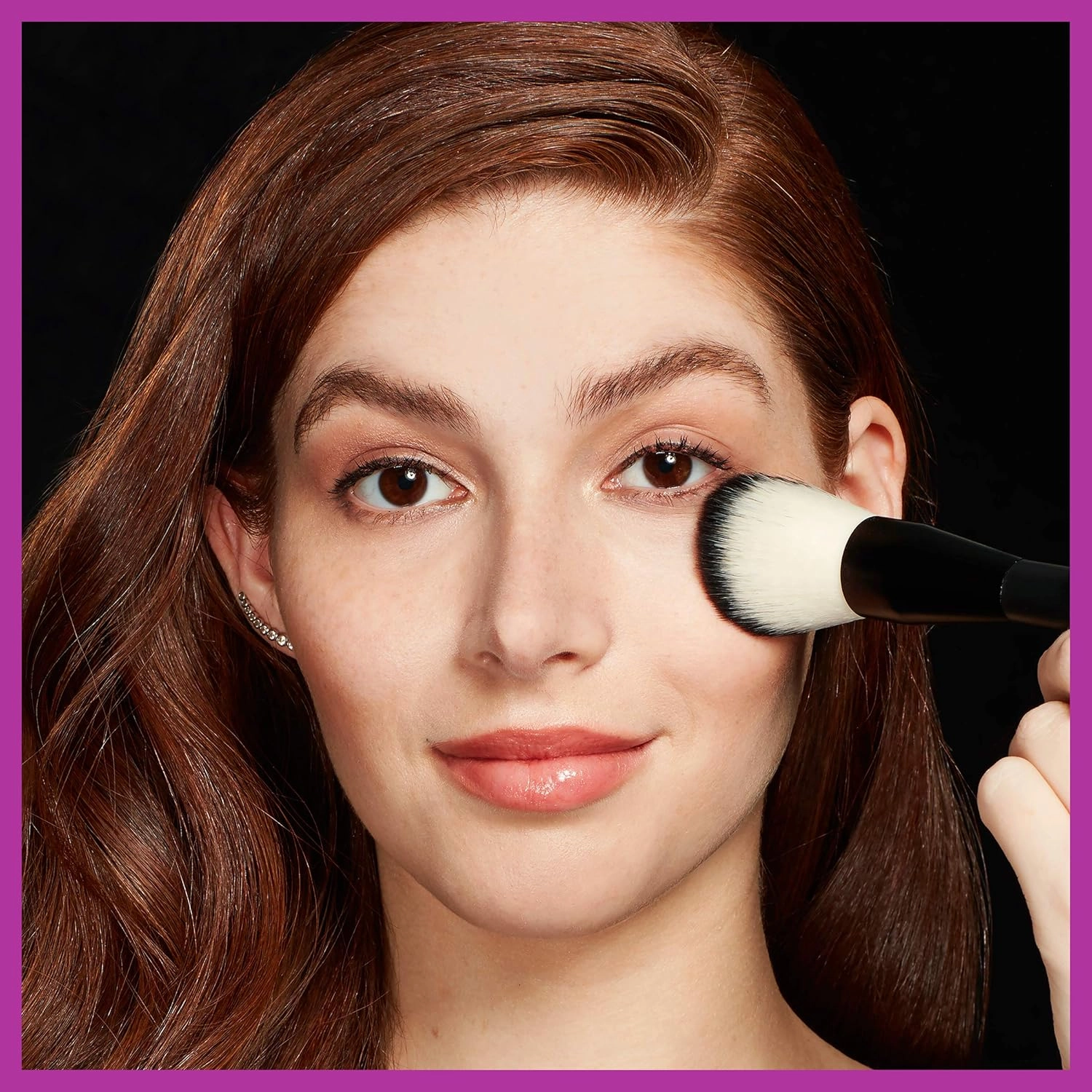 Maybelline Facestudio Lasting Fix Setting   Perfecting Loose Powder Makeup, All Day Matte Wear, Minimizes Shine, Sets Foundation Makeup, Translucent, 0.21 oz.