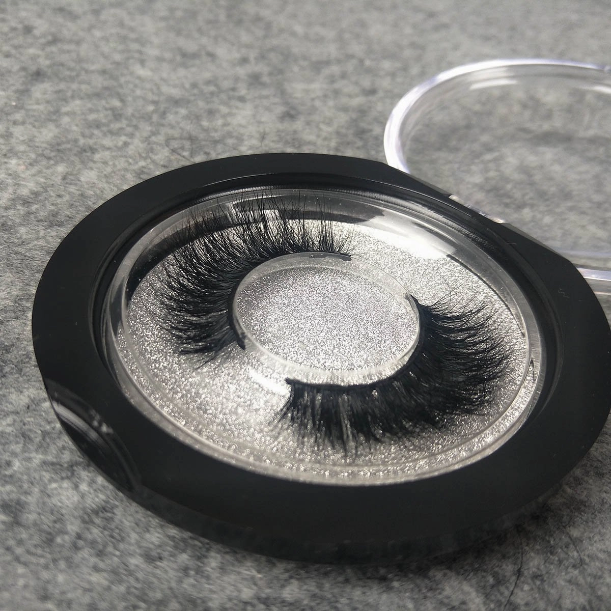 Mink Eyelashes Full Strip Lashes Handmade 3D Mink Lashes Invisible Band False Eyelash High Volume Transparent Eyelashes 1 Pair