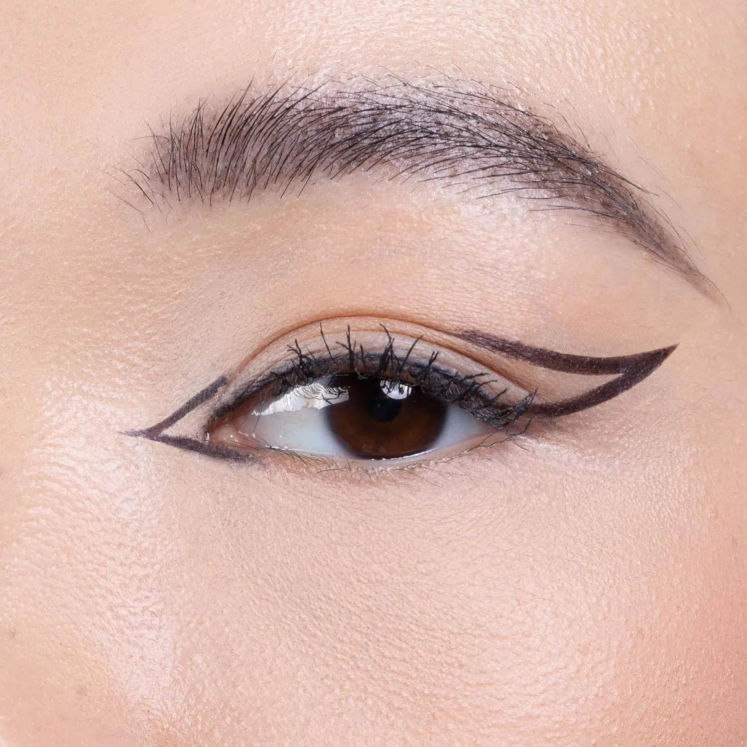 OFIR Waterproof Eye Pencil | Vegan, Cruelty-Free & Smudge-Proof | Creamy Gel Formula for Smooth Application | Long-Lasting, Full-Coverage, Precise Eyeliner Pencil (Rich Brown - Warm Brown)