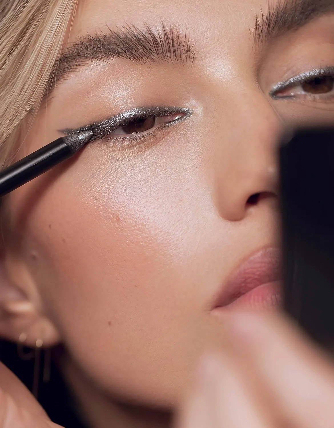 RÓEN - Eyeline Define Eyeliner Pencil | Vegan, Cruelty-Free, Clean Makeup (Shimmering Gunmetal)