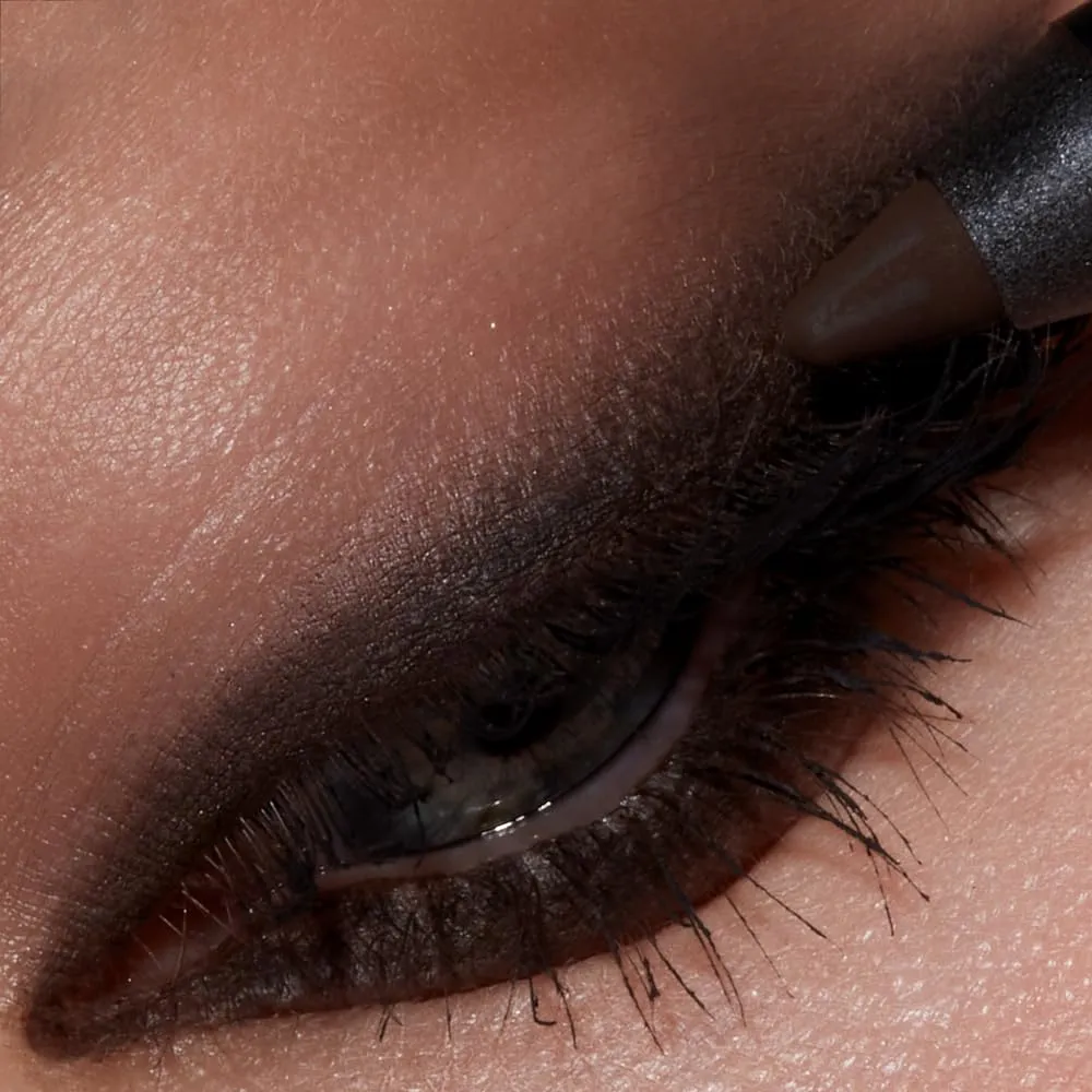 Romanovamakeup Sexy Smoky Eye Pencil BROWNIE. Professional Eye Liner DARK - BROWN MATTE, Easy to Wear, Long-Lasting Formula, Delicate Look with Eye-Makeup Pencil Sexy Smokey Eyes in a Flash!