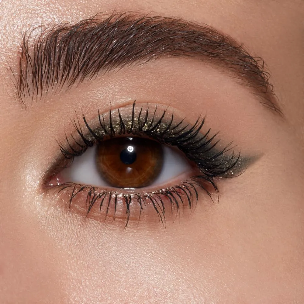 Romanovamakeup Sexy Smoky Eye Pencil - GOLDEN APPLE. Professional Eye Liner GOLDEN AND OLIVE SHADE Easy to Wear, Long-Lasting Formula, NUDE Look with Eye-Makeup Pencil Sexy Smokey Eyes in a Flash!