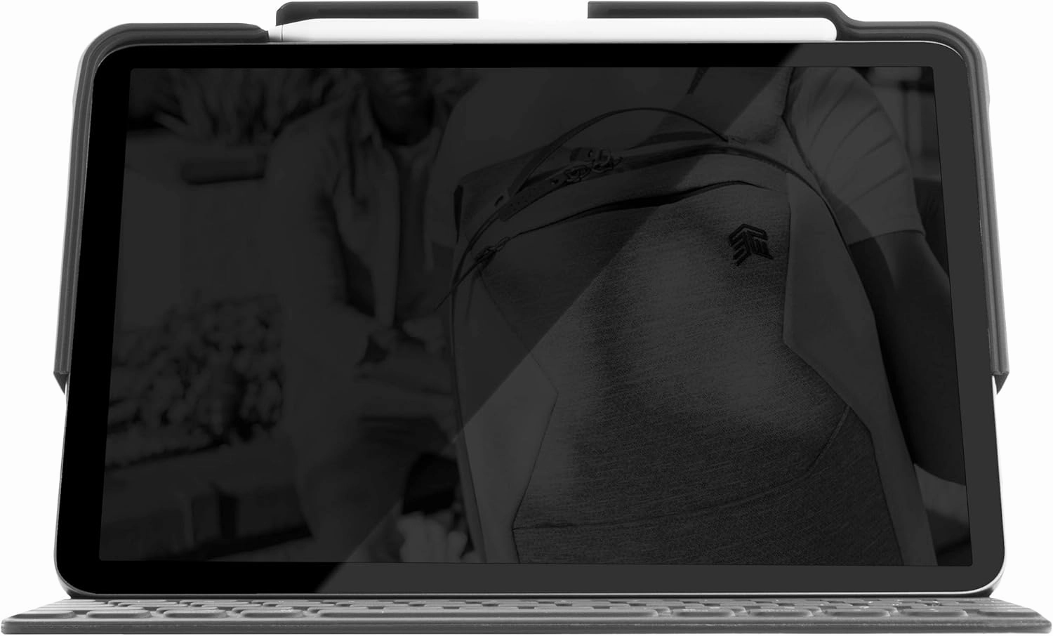 STM Dux Shell, Sleek case for Apple iPad Pro 12.9 (3rd Gen) Supports Apple Keyboard Folio - Black (stm-222-221L-01)