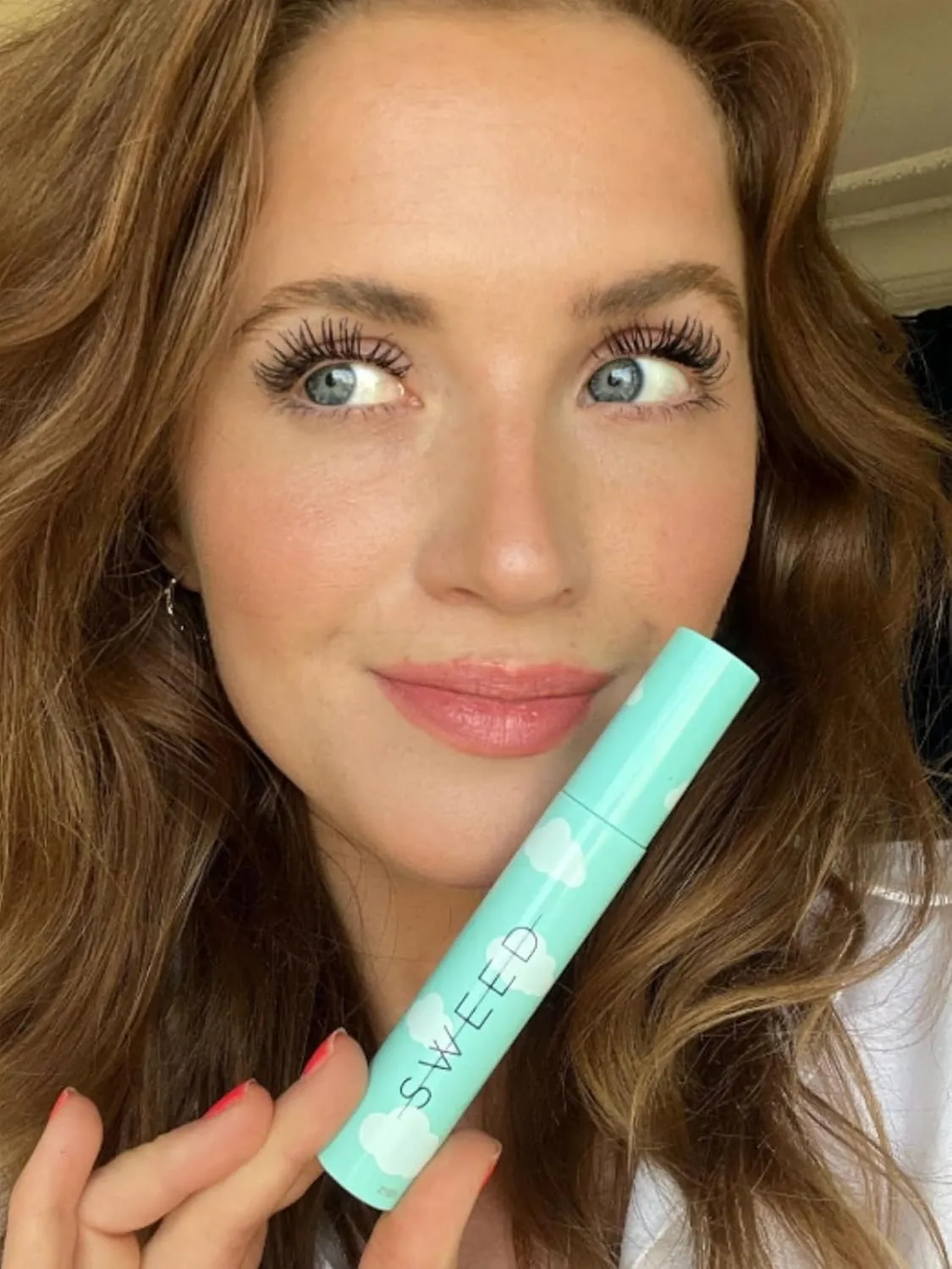 SWEED - Cloud Mascara | Flake-Free, Smudge-Proof, Volumizing | Vitamin B5 | Vegan, Cruelty-Free, Clean Beauty (Dark Brown, 0.4 oz | 12 ml)