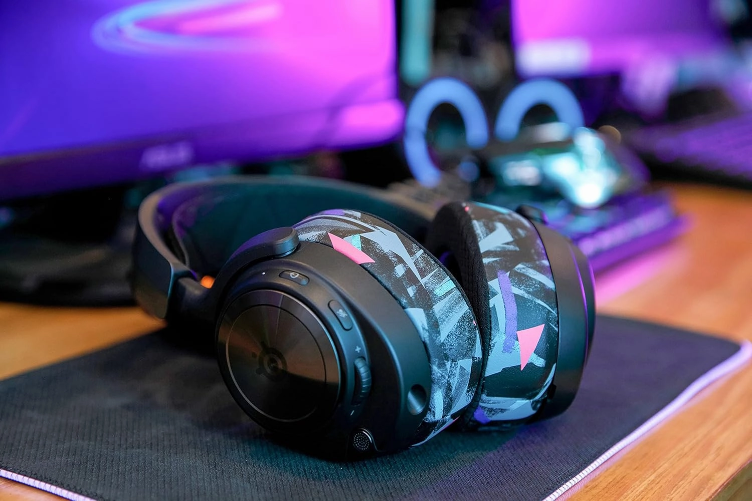 WC Freeze Nova Pro Wireless - Cooling Gel Earpads for Arctis Nova Pro Wireless ONLY (Doesn’t Fit Other Models), Made by Wicked Cushions, Improved Durability, Thickness & Sound Isolation | 90's Black