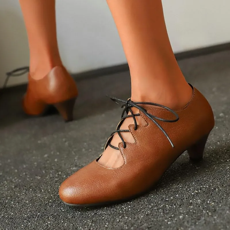 Women's Brogue Oxford Shoes Retro Wingtip Saddle Platform Pumps Lace Up Outdoor Footwear