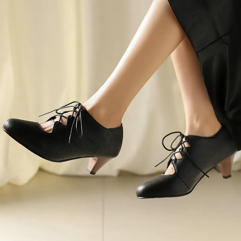 Women's Brogue Oxford Shoes Retro Wingtip Saddle Platform Pumps Lace Up Outdoor Footwear