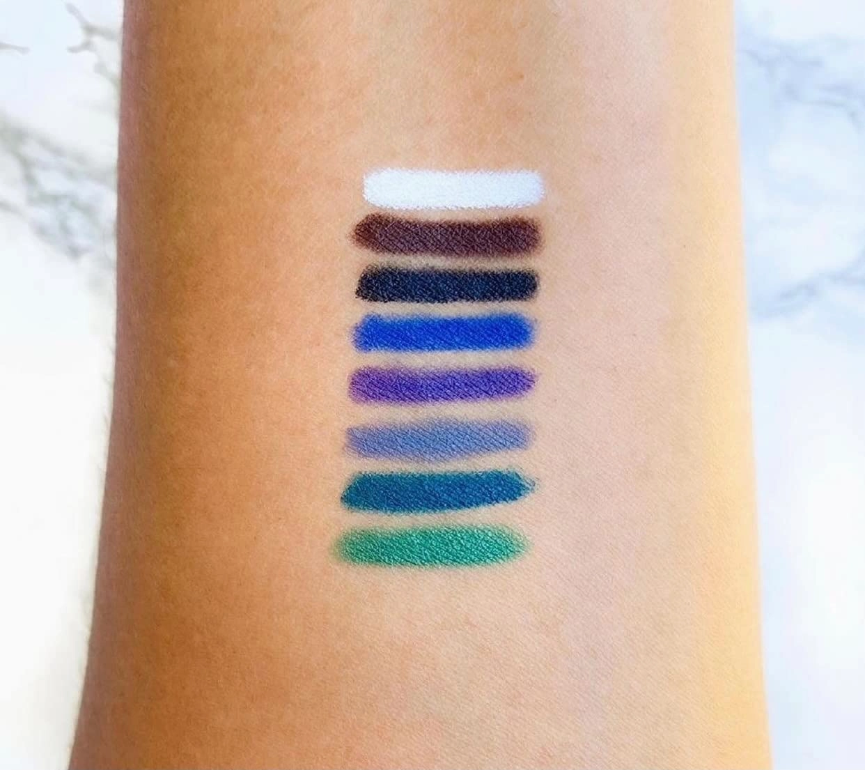 Zuzu Luxe Eye Defining Pencil (Obsidian- Black), Ophthalmologist tested, hypoallergenic and water resistant liner